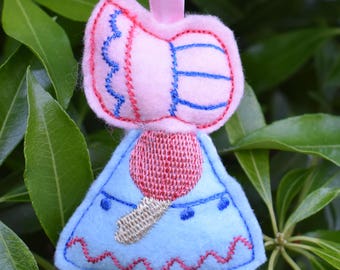 Sunbonnet Sue Ornament