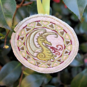 Celtic Dragon Circle