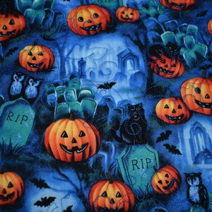 Round Table Placemats Halloween image 2