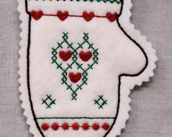 Nordic Mitten Ornament