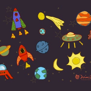 Puede incluir: Ilustración caprichosa de elementos espaciales sobre un fondo morado oscuro. El diseño incluye cohetes, planetas, estrellas, un sol, una luna y un OVNI. La paleta de colores presenta azules, rojos, amarillos y verdes brillantes, creando una estética lúdica y de dibujos animados.