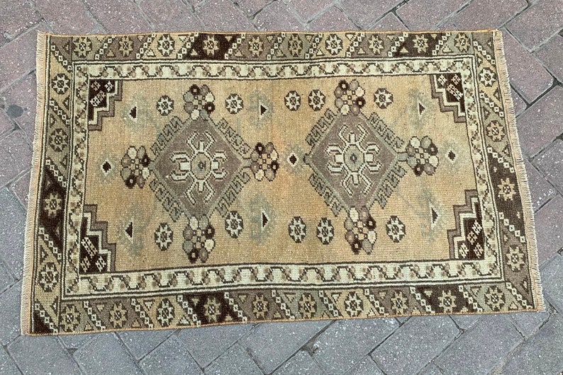 Bohemian Oushak Rug Bedroom Rug Vintage Oushak Rug Oushak Rug Turkish Hand Made Wool Small Rug 2\u20193\u201dx3\u20197\u201d ft. Small Rug Area Small Rug