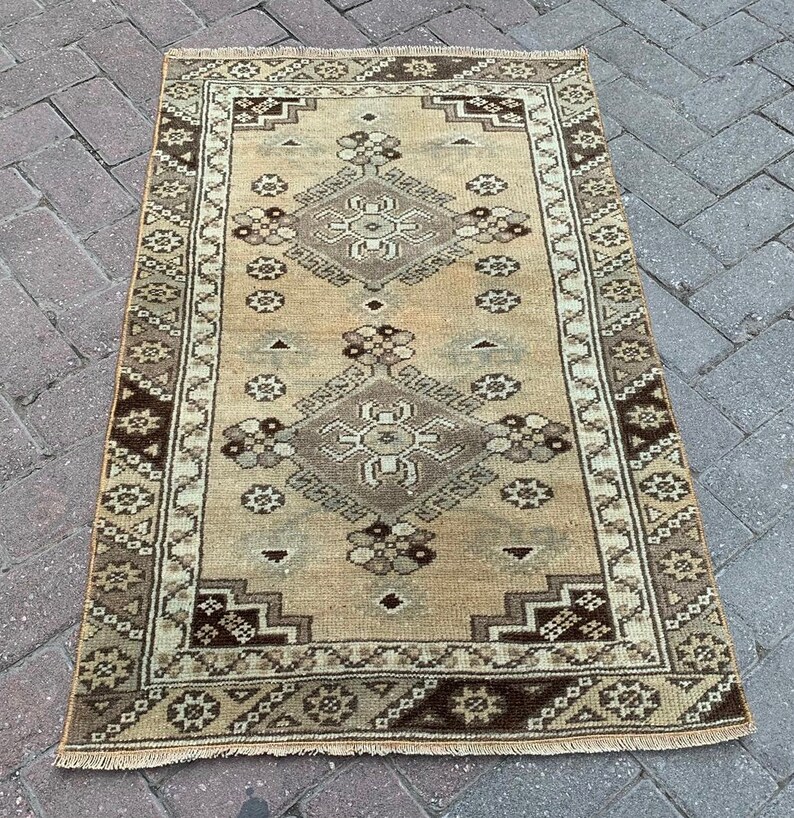 Bohemian Oushak Rug Bedroom Rug Vintage Oushak Rug Oushak Rug Turkish Hand Made Wool Small Rug 2\u20193\u201dx3\u20197\u201d ft. Small Rug Area Small Rug