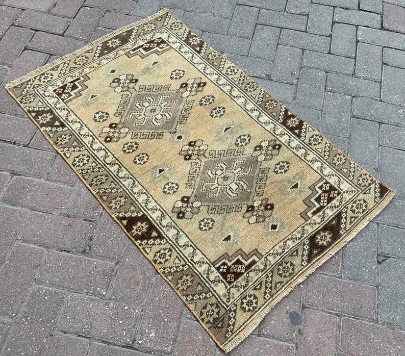 Bohemian Oushak Rug Bedroom Rug Vintage Oushak Rug Oushak Rug Turkish Hand Made Wool Small Rug 2\u20193\u201dx3\u20197\u201d ft. Small Rug Area Small Rug