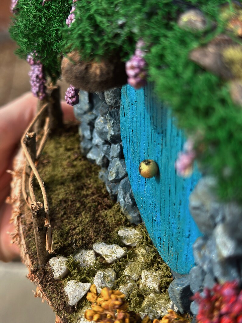 Hobbit House Bilbo's House LOTR Diorama Hobbit Diorama Fantasy Hut