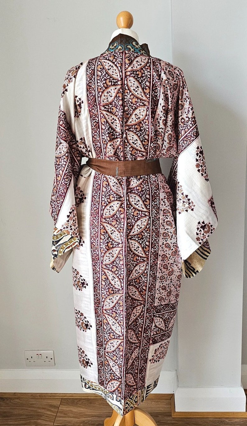 Back view of decorative pink paisley floral kimono robe