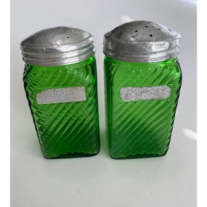 Vintage Owens Illinois Glass Co Green Hosier Jars Salt Sugar Spice