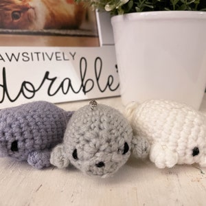 Crochet mini Seal keychain