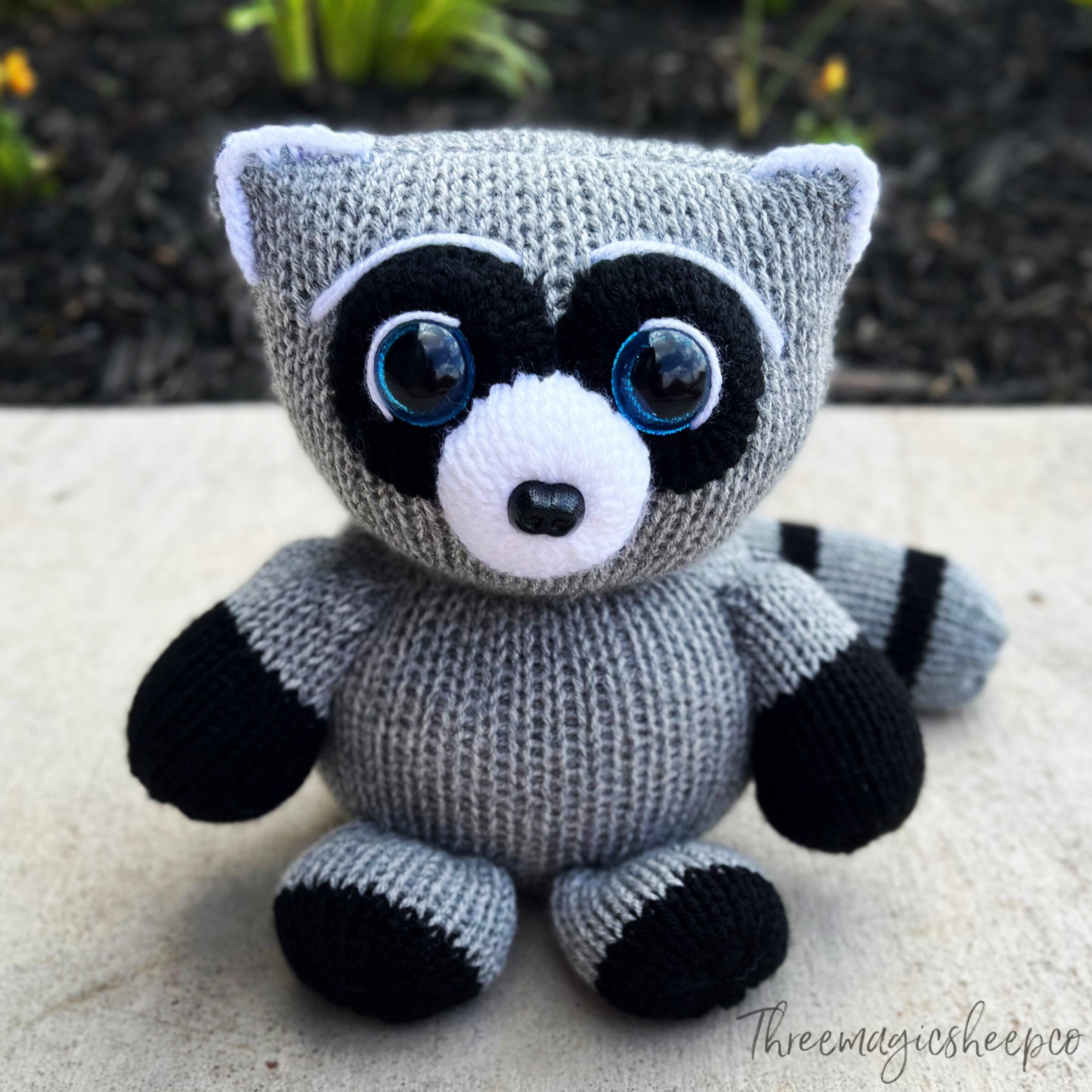 リテン liten Bicolor raccoon knit coatigan Raccoon - Circular Knitting Machine Pdf Pattern - Sentro