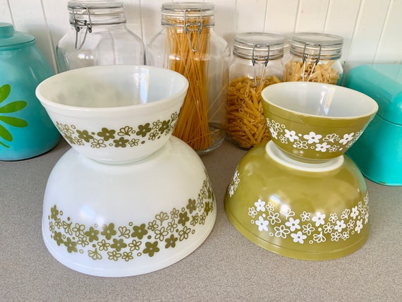 Vintage Pyrex Crazy Daisy Nesting Bowls, Spring Blossom Set - Etsy