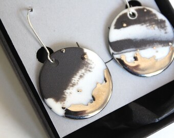 Round hook earrings, Black and white earrings, matte with silver, stainless steel hooks