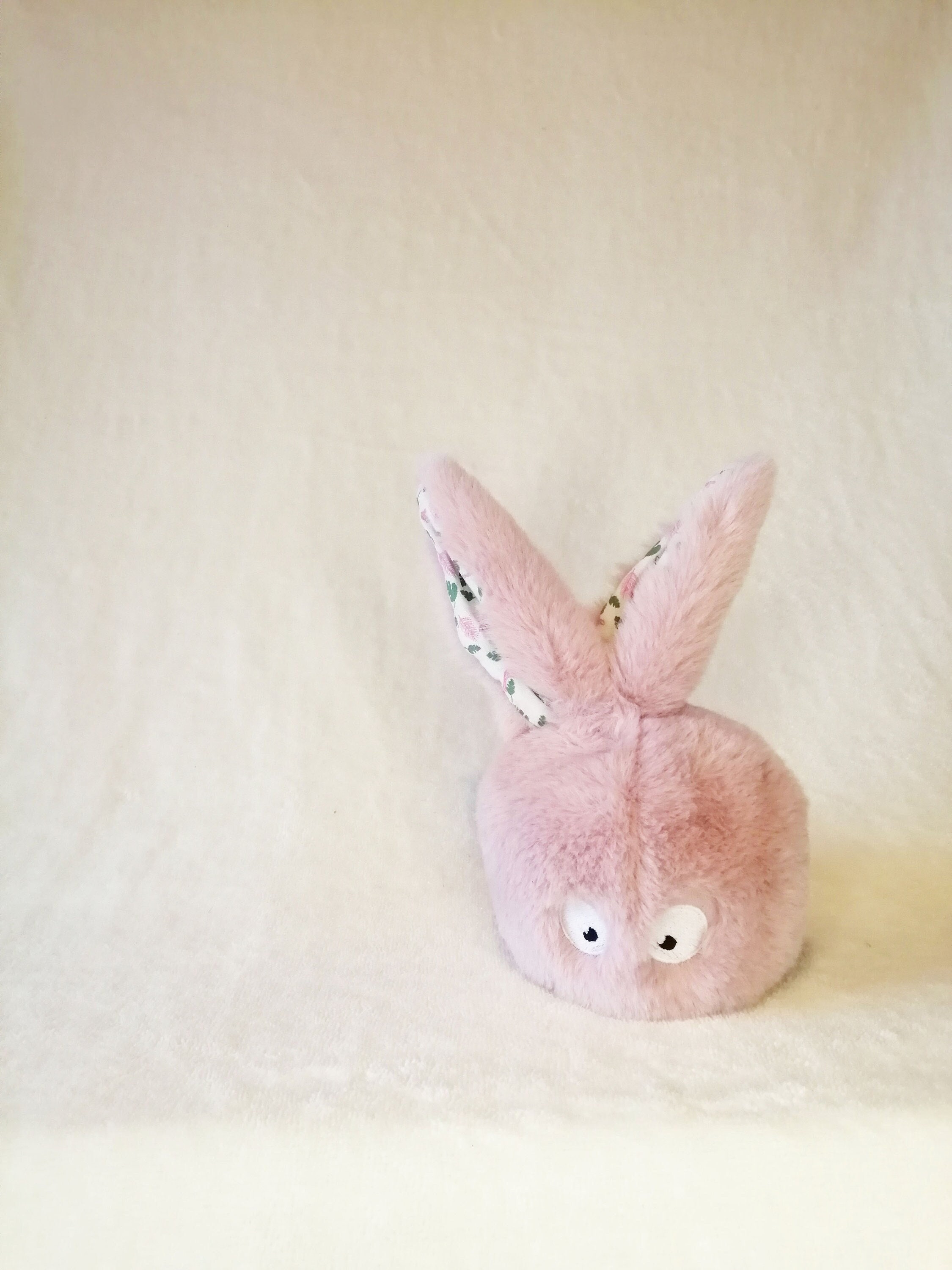 Peluche Lapin boule reversible rose Wins Holland A246 - Wins Holland