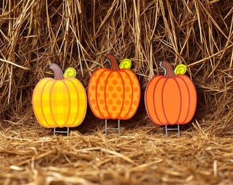 PVC Pumpkin Yard Stakes Set: Durable Autumn Garden Decor - Made in USA