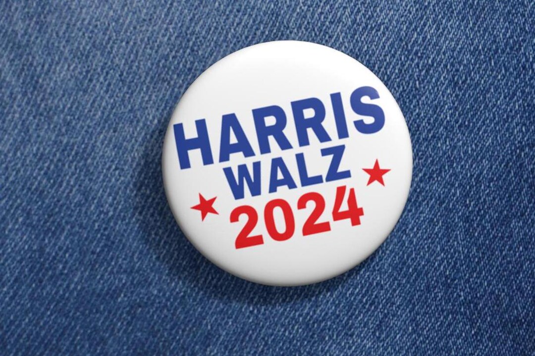 Harris Walz 2024 Pin Buttons, President Kamala Harris, Kamala Merch ...