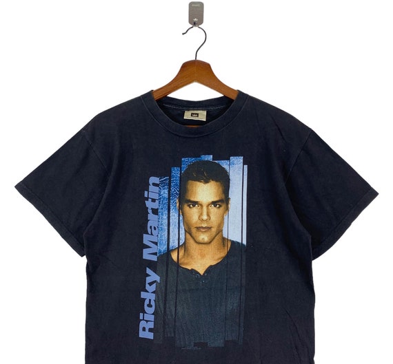 Vintage 90s Ricky Martin Genre Pop Music Tee - image 3