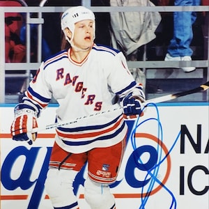Adam Graves New York Rangers NHL Hockey Hand Signed Autograph 8.5&quot;x11&quot; Photo w/LoA & Hologram