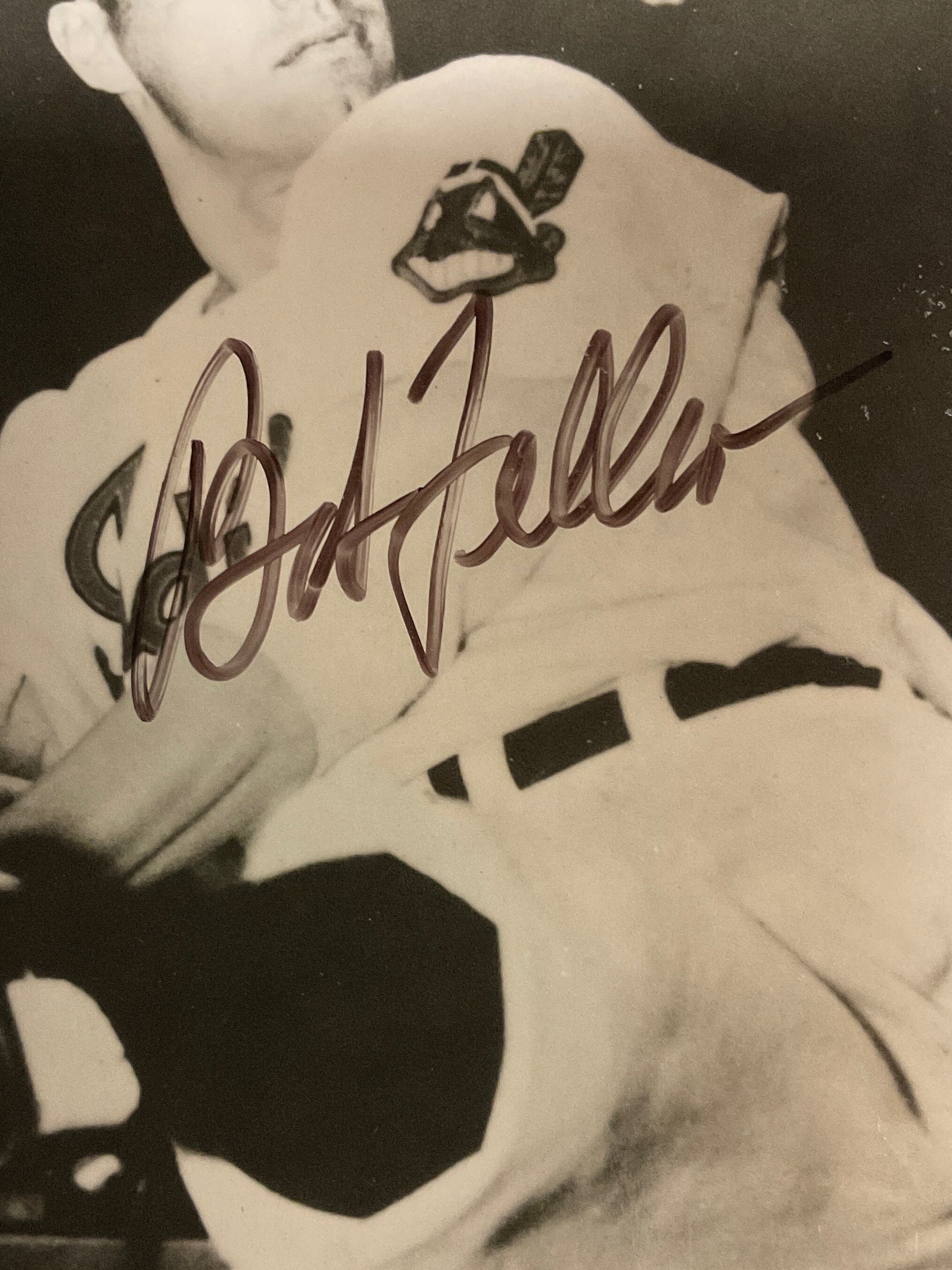ボブ・フェラー直筆サイン写真：クリーブランド・ガーディアンズ MLB 