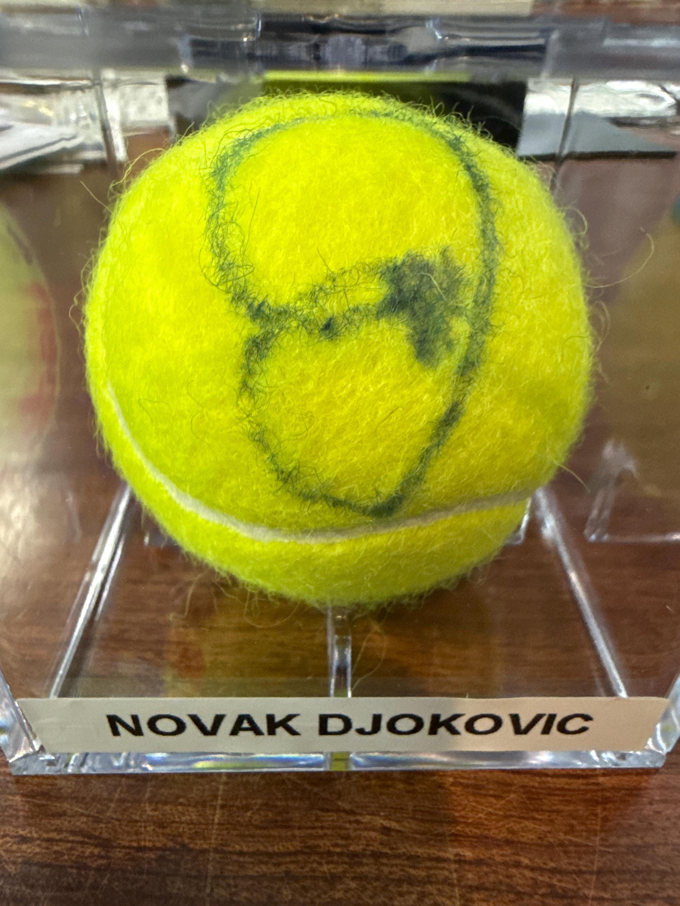 Roger federer signed tennis ball - Etsy 日本