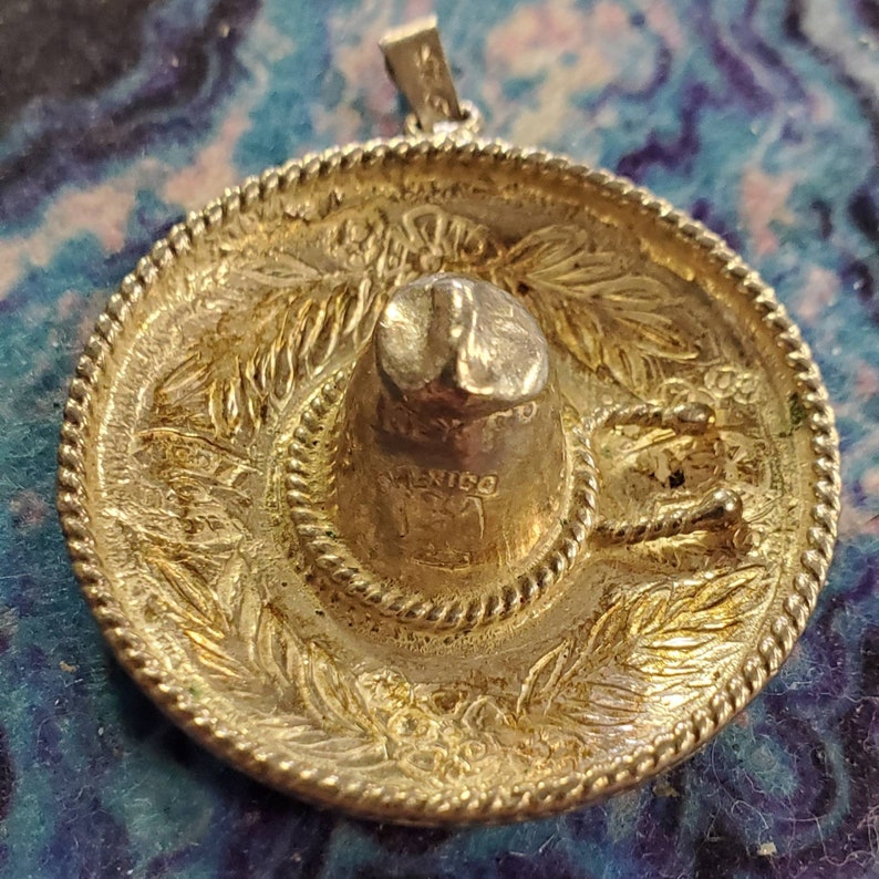 Vintage Sterling Silver Sombrero Pendant Charm 1.25 Diameter