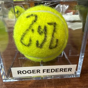 Roger Federer Hand Signed Autographed US Open  #4 Tennis Ball with Hologram and LOA