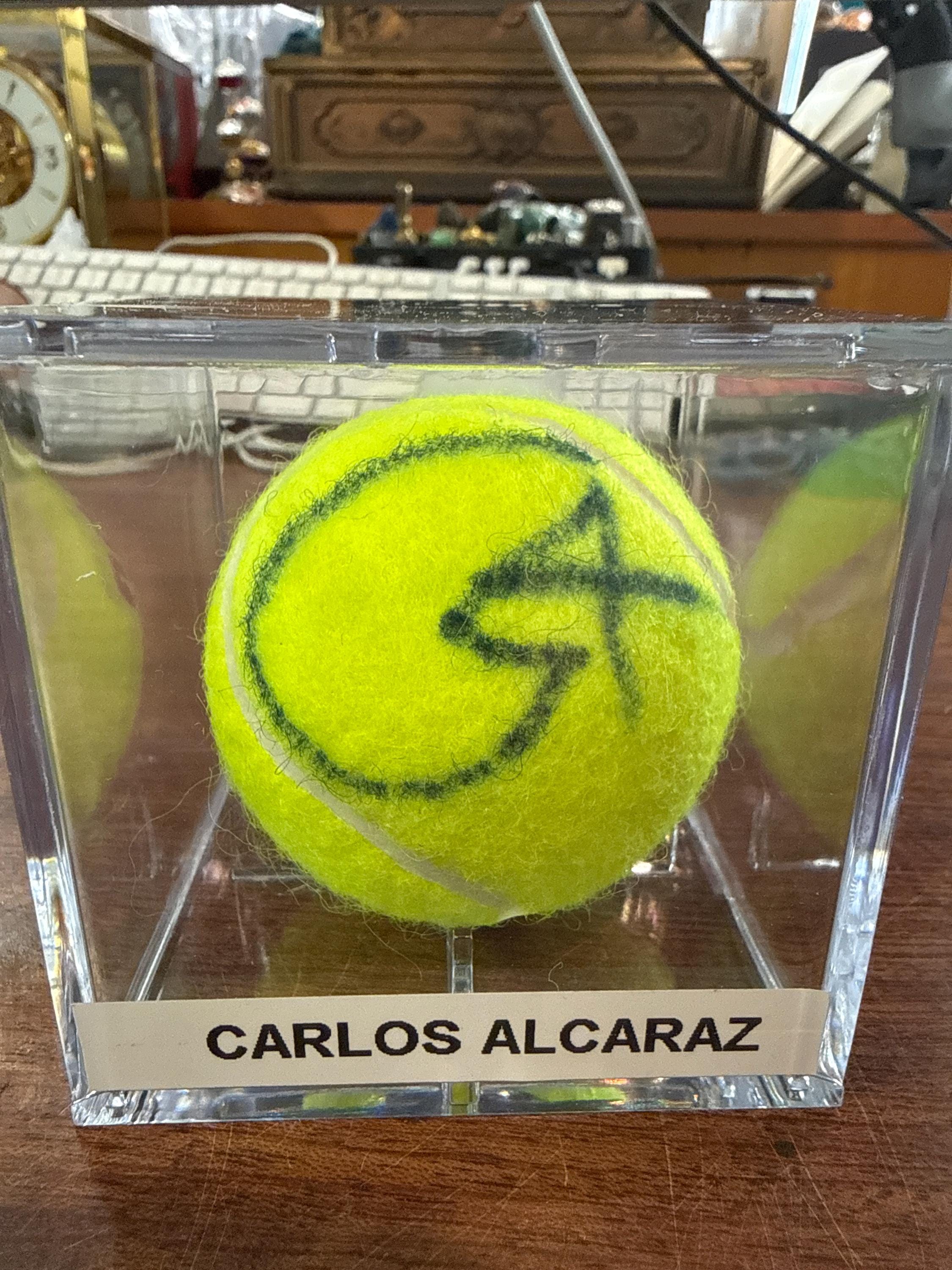 カルロス・アルカラス直筆サイン入りウィルソンUSオープンテニスボール