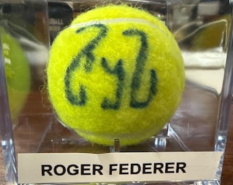 Roger Federer Hand Signed Autographed US Open  #2 Tennis Ball with Hologram and LOA