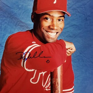 Doug Glanville Philadelphia Phillies MLB  Hand Signed Autographed 8&quot;x10&quot; Photo w/ LoA & Hologram