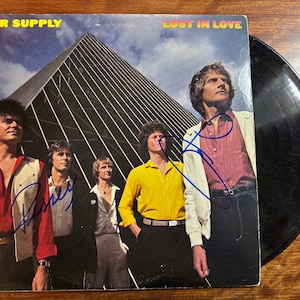 Air Supply &quot;Lost in Love&quot; Record Album Hand Signed Autograph by Graham Russell & Russell Hitchcock w/LOA