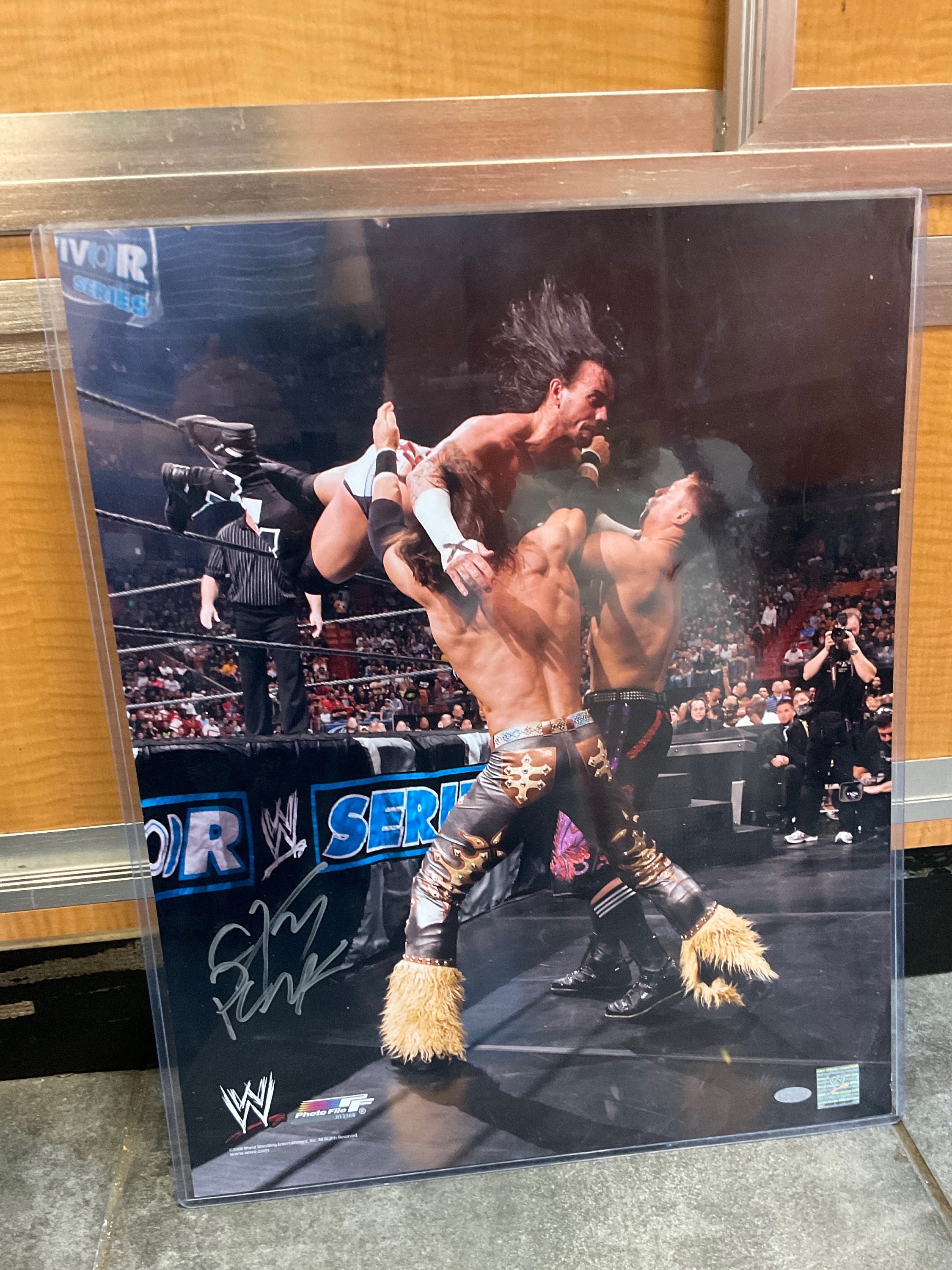 CMパンク 直筆サイン入フォト 2025WWE日本公演公式グッズ CM PUNK