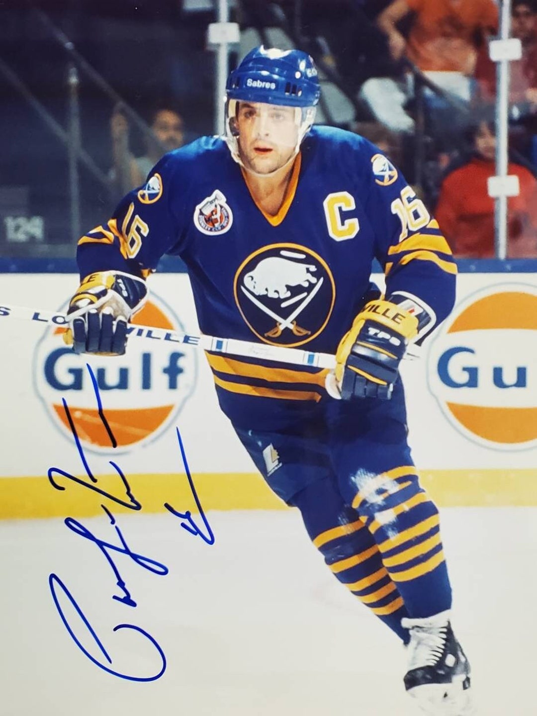 Pat Lafontaine Autographed Buffalo Sabres Fanatics Jersey - NHL Auctions