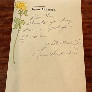 Lynn Anderson CANTANTE DE COUNTRY/POP Carta escrita a mano con carta de autenticidad