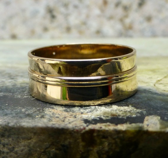 Size 6 3/4, Vintage European Made Modernist Gold Ring In 9 Karat Gold