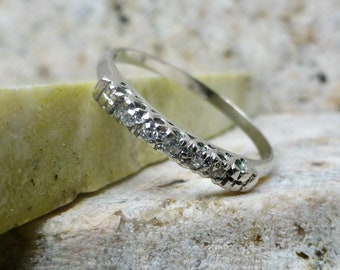 Size 6 Vintage Dainty Platinum and Diamond Band