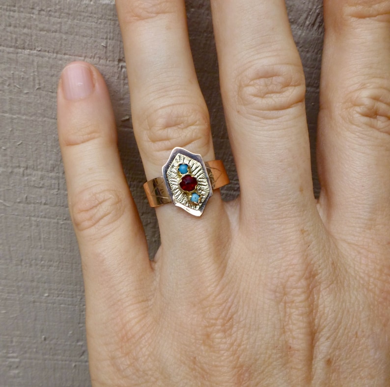 Size 9 1/2, Victorian Garnet Ring In 9 Karat Rose Gold image 6