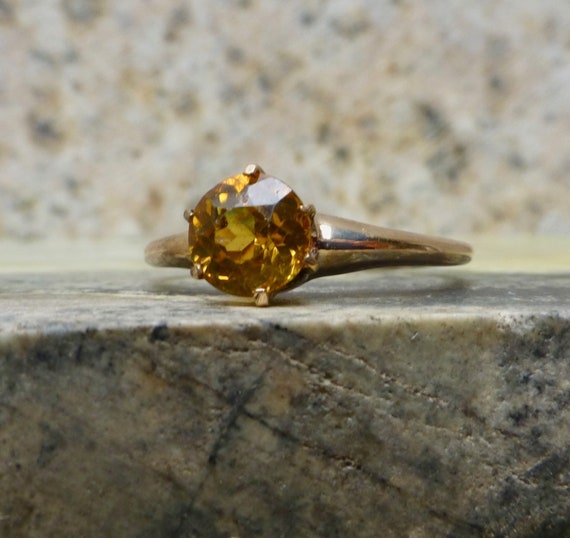 Art Deco 10K Rose Gold Ring: Yellow Glass Gem, Size 4 3/4