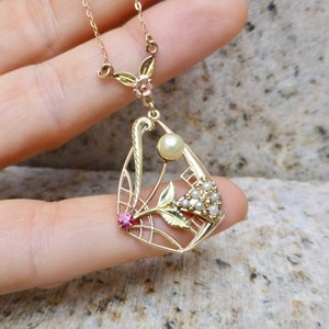 Art Deco Pearl Spider Pendant: 10k Gold Lavalier Necklace