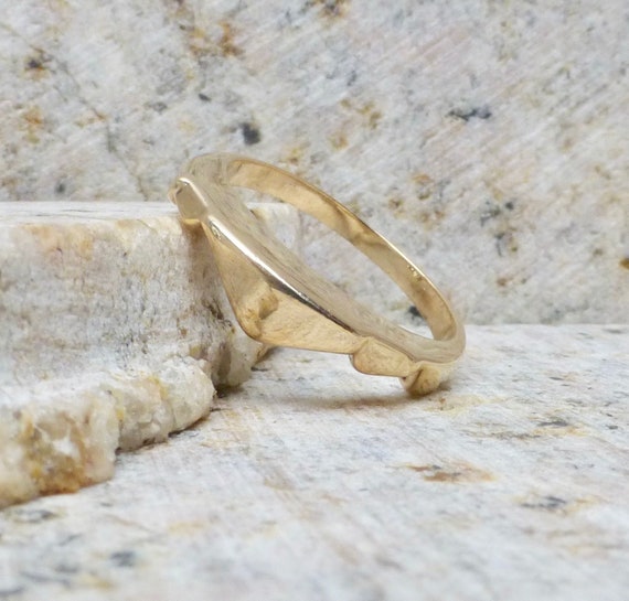 Size 7, Vintage Gold Modernist Chevron Ring In 14… - image 1
