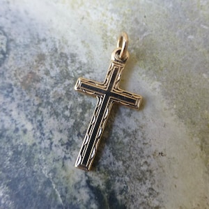 Vintage Dainty Cross Pendant In 10 Karat Yellow Gold