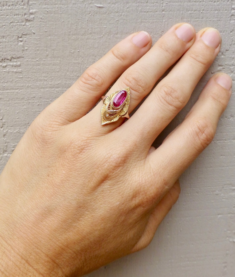 Art Deco Pink Simulated Ruby Vintage Statement Ring Large Antique Ruby Ring Art Deco Ruby Ring Antique Ruby Ring Antique Ruby Ring