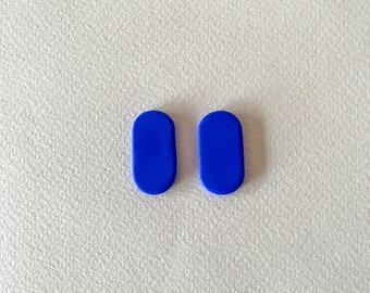 Orecchini a perno rettangolari blu cobalto, minimalisti, in argilla, fatti a mano