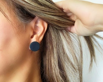 Pendientes negros mate, pendientes diarios minimalistas modernos, pendientes redondos simples negros, regalos para mujeres