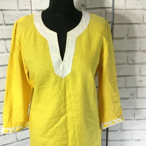 Vintage ladies yellow  white trim linen tunic blouse v neck size M
