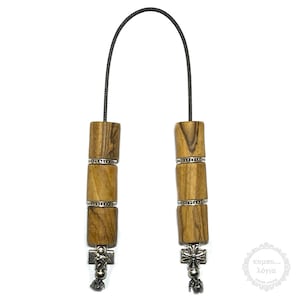 Olive Wood Begleri – Mini Komboloi created with 6 beads in barrel shape of 13x16mm diameter with original Cross silver metals.