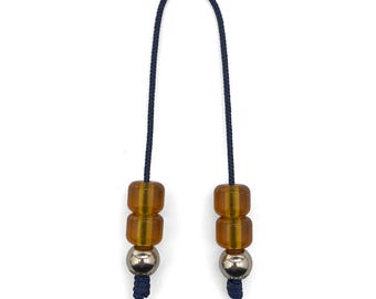 Limited Edition Amber Ultem Begleri - PEI-drumkralen, marineblauw kevlarkoord, roestvrijstalen EDC-vaardigheidsspeelgoed