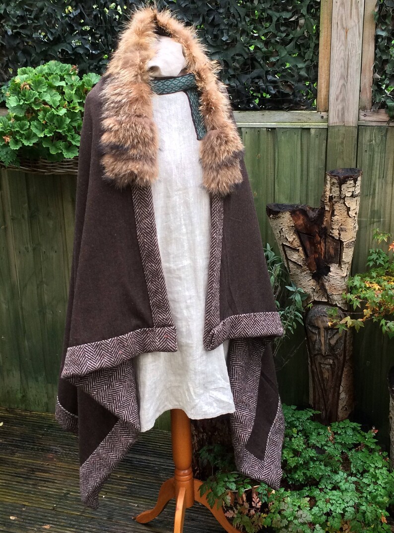 Viking Cloak Made to Order double quality wool and fur trim Etsy