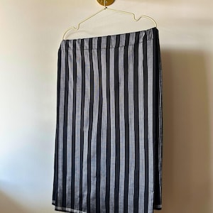 Traditional Black Malong Handwoven Philippine Textile Wrap, Skirt and Blanket