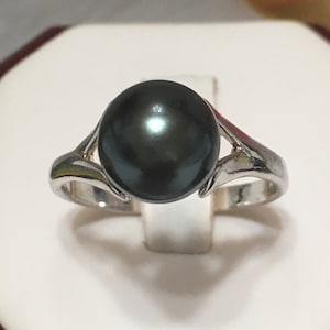 Beautiful Hawaiian Black Shell Pearl Ring, Sterling Silver Shell Pearl Ring, R2411 Birthday Mom Mother Gift, Statement PC