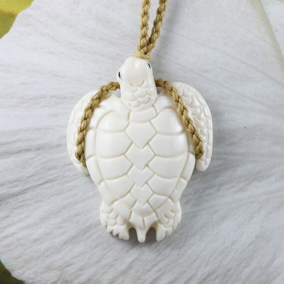 Sea turtle cheap necklace bone