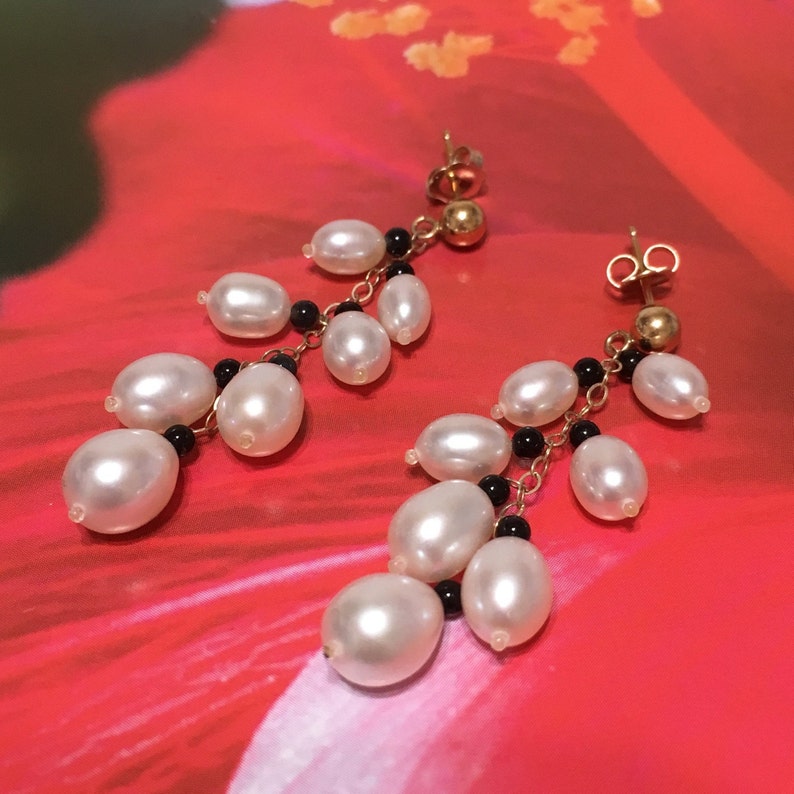 14KT Solid Yellow-Gold White Pearl Black Coral Dangle Earring E5568 Birthday Mom Gift Exquisite Genuine White Pearl Earring Statement PC
