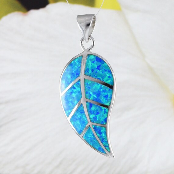 Maile leaf best sale pendant